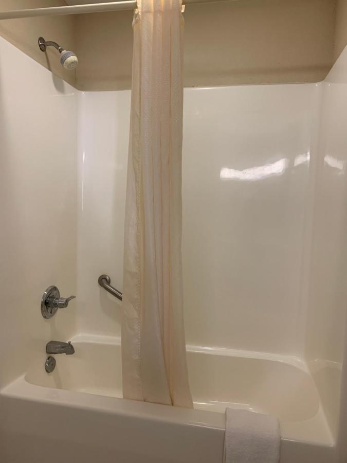 Economy Inn & Suites ハンニバル エクステリア 写真