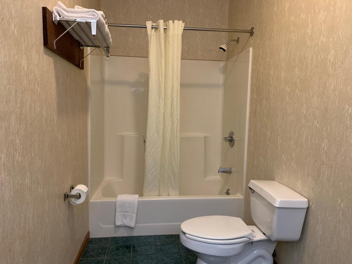 Economy Inn & Suites ハンニバル エクステリア 写真