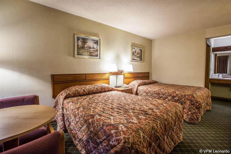 Economy Inn & Suites ハンニバル エクステリア 写真